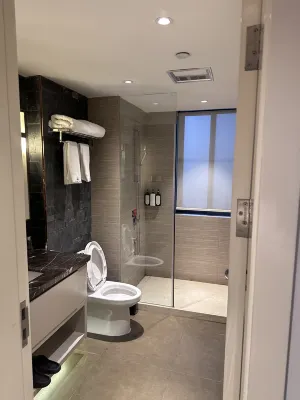 Luxe·Eastern Joy Suites Hotel Kamar Photos