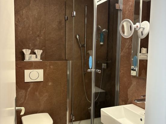 因特拉肯多諾德酒店優惠