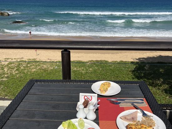 卡隆超越度假酒店 – 限成人 （SHA Extra Plus）優惠