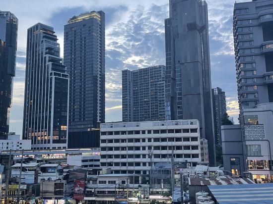 素坤逸57號薩利酒店優惠