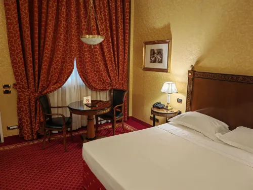 Hotel Maxim Номера Photos