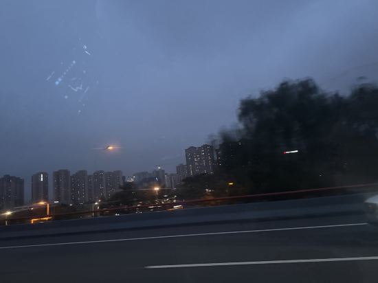 西安灃東希爾頓逸林酒店優惠