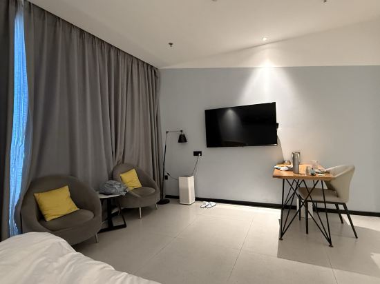 易趣輕奢酒店（中山温泉度假區店）優惠