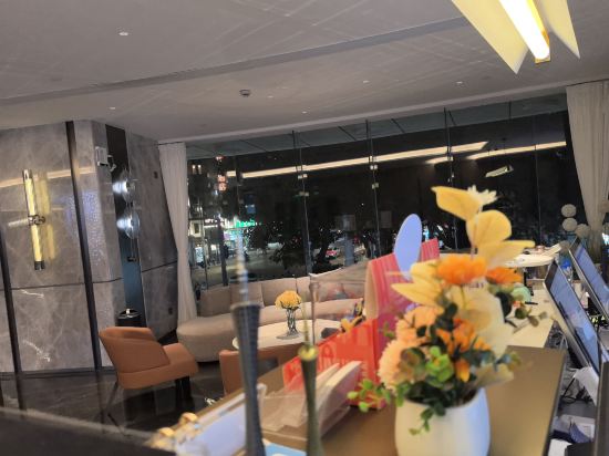 麗楓飯店（廣州北京路步行街海珠廣場地鐵站店）優惠