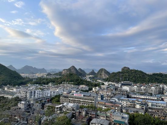 桂林象鼻山港舍飯店（兩江四湖店）優惠
