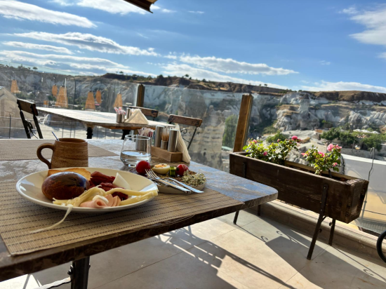 迪萬巖洞酒店優惠