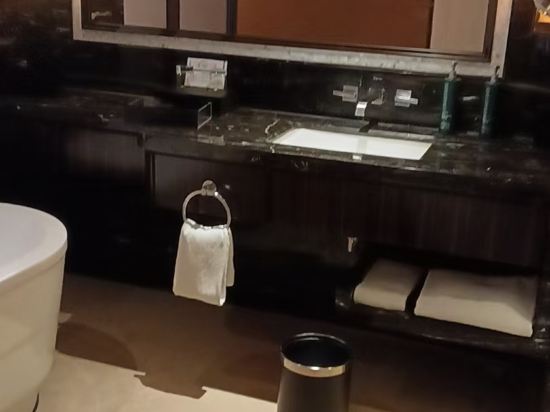 中山利和希爾頓酒店優惠