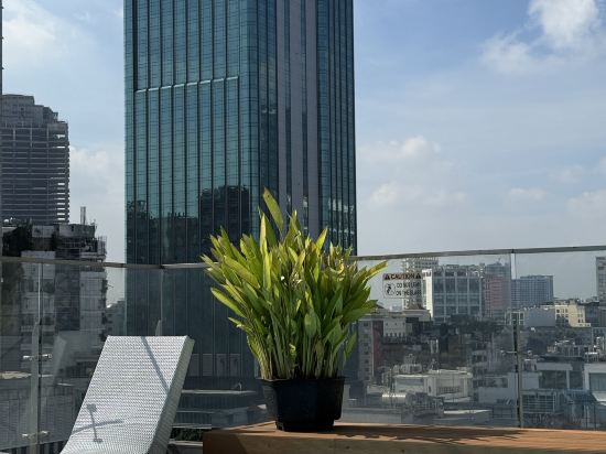 天空寶石中央飯店優惠