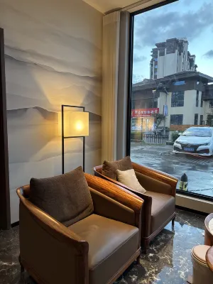 宜春山水居溫泉假日飯店(溫湯明月千古情店) Photos