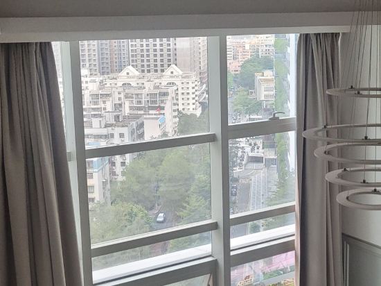 四季LOFT國際酒店公寓（深圳壹海城mall店）優惠