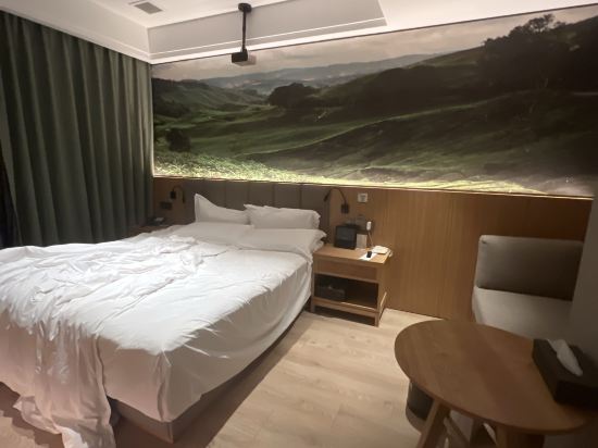 秋果酒店（深圳會展中心崗廈地鐵站店）優惠