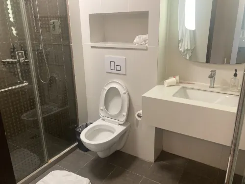 Ibis Hotel (Longxin Plaza, Changjiang South Road, Haimen) Zimmer Photos