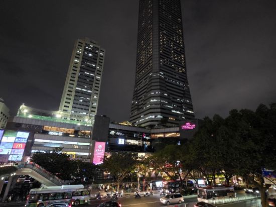 廣州中心皇冠假日酒店優惠