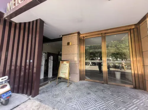 Meilun Hotel (Xi'an Zhonglou Subway Station Huiminjie) Außen Photos