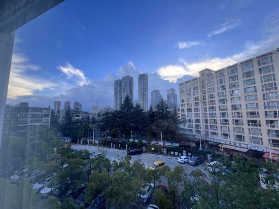 怡萊精品酒店（昆明恆隆購物廣場店）優惠