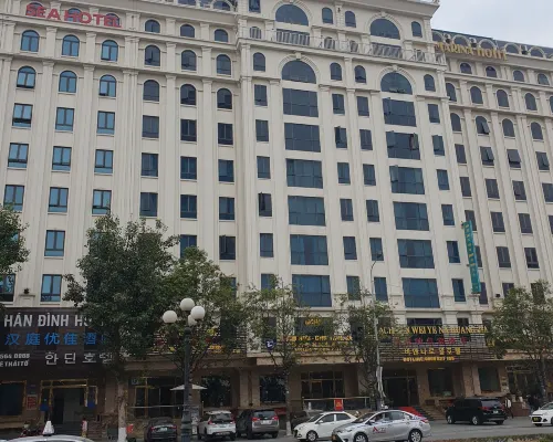 Vienna Royal Hotel Bac Ninh Экстерьер Photos
