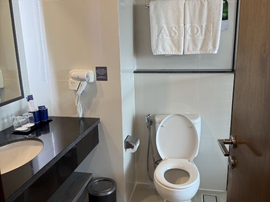 阿斯頓坎古海灘度假村優惠