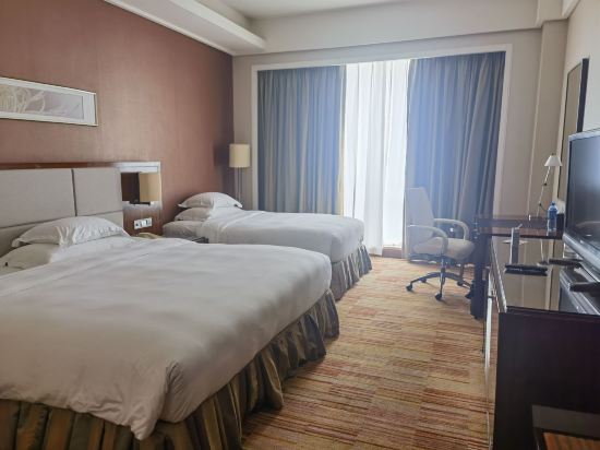 中山大信皇冠假日酒店優惠