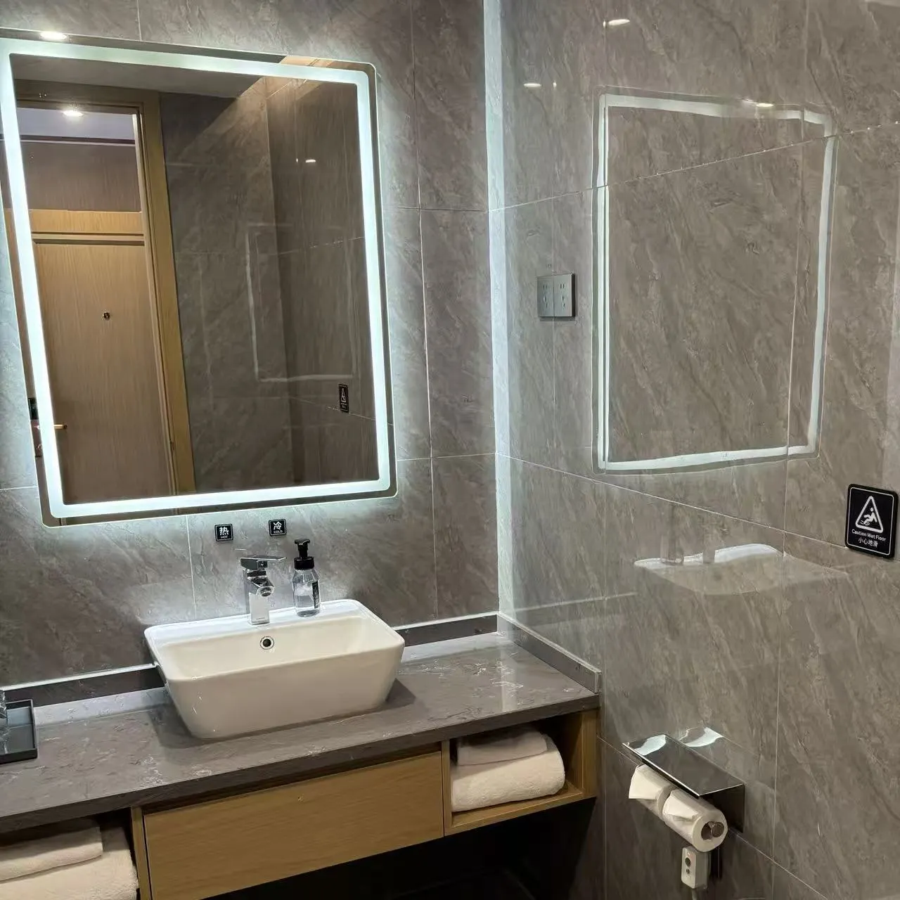 Pu Jue International Hotel (Shanghai Songjiang Xin Qiao) Phòng Photos