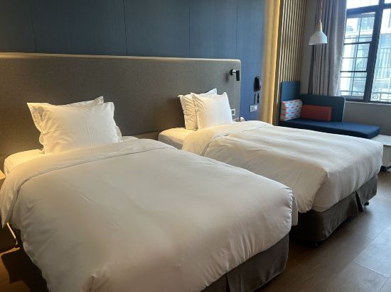 廣州番禺智選假日酒店優惠