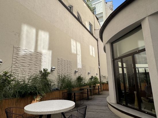 捷克阿爾克朗酒店優惠