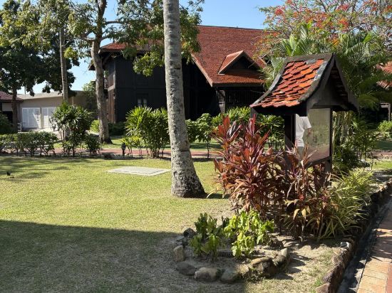 蘭卡威彩虹度假飯店優惠