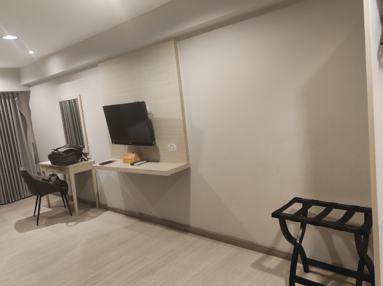 西隆富麗華酒店（原西隆尤尼可大酒店）優惠