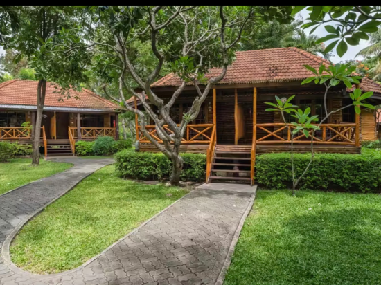 攝政 - 華欣木屋飯店優惠