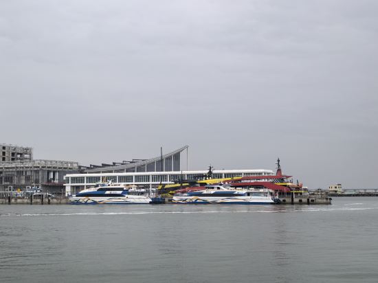 麗楓酒店（珠海拱北口岸廣場輕軌總站店）優惠