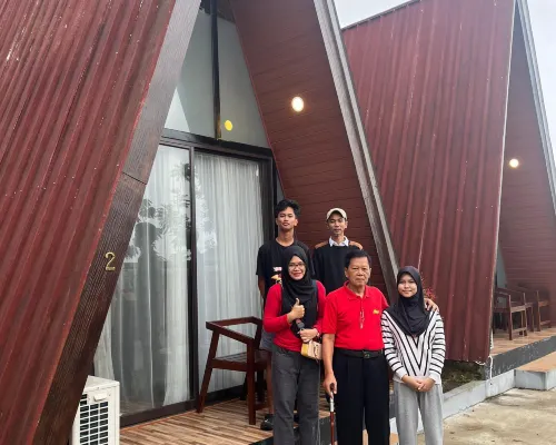 Tilu Juru Villa Garut Syariah Photos