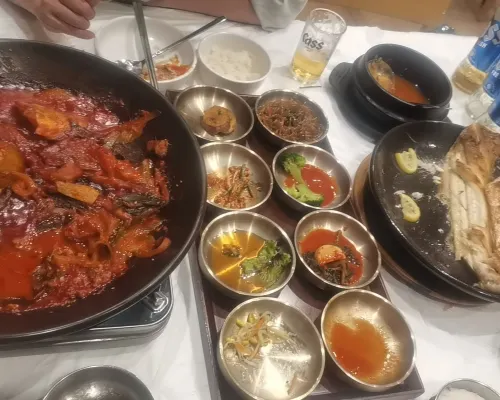 Huahan Hotel تناول الطعام Photos
