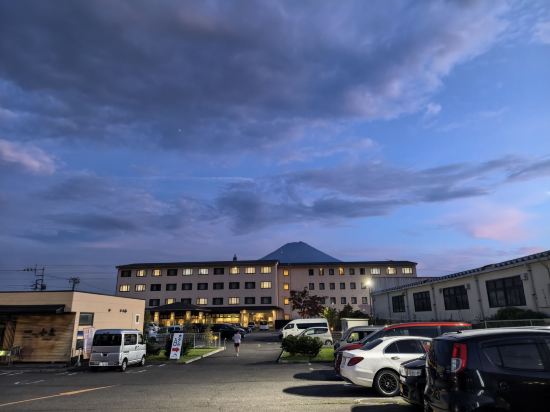 富士河口湖リゾートホテル クーポン