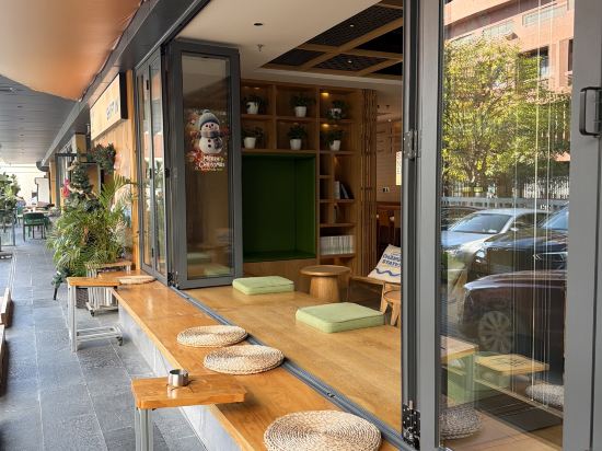 深圳福田口岸保稅區秋果飯店優惠