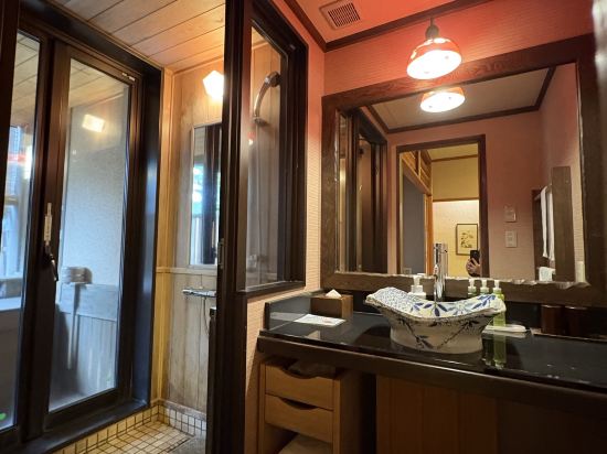 圖克諾尼瓦飯店優惠