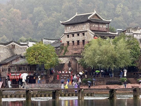 鳳凰水雲之澗輕奢民宿優惠