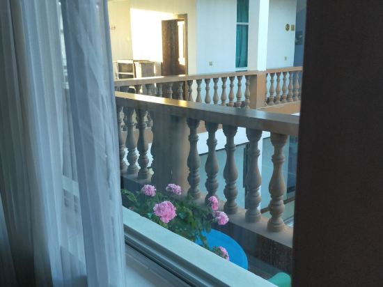 麗江老謝車馬店優惠