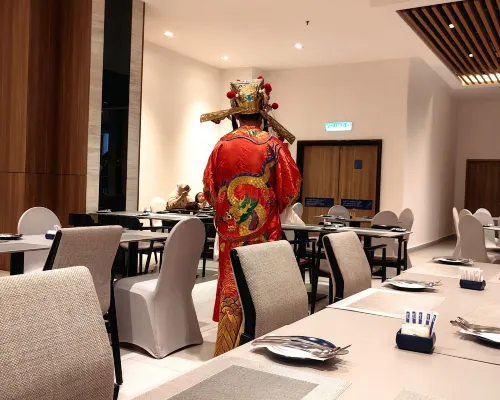 Hotel Royal Signature Dining Photos