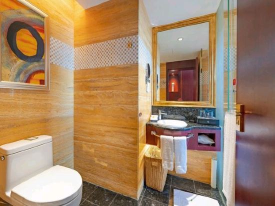 珠海來魅力假日酒店（拱北口岸店）優惠