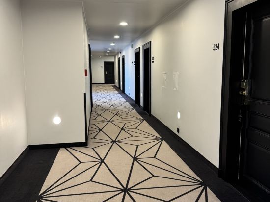 世紀古城布拉格酒店 - 美憬閣優惠