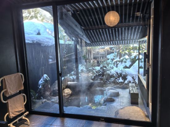 隠庵ひだ路 - アダルト オンリー クーポン