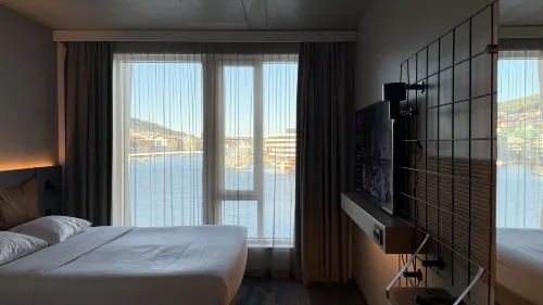 Moxy Bergen Zimmer Photos