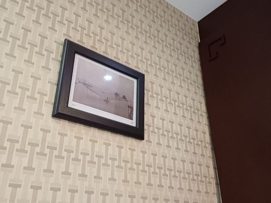 香港漁村紅酒店優惠