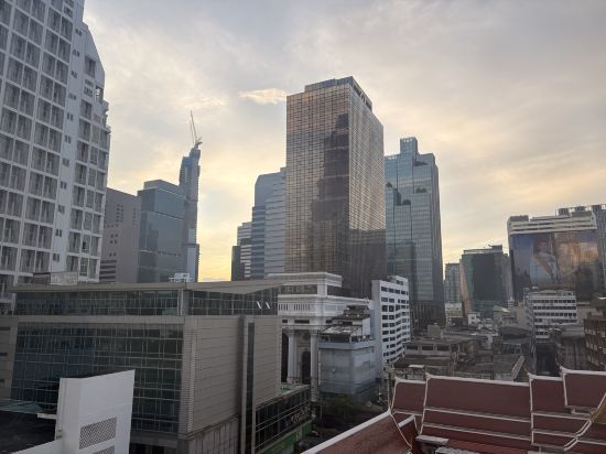 曼谷蘇拉翁因姆蒙田酒店優惠