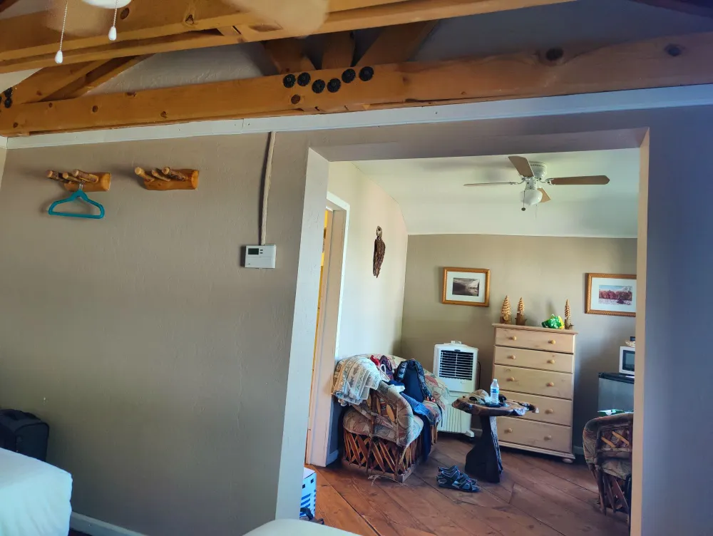 Tioga Lodge at Mono Lake Kamar Photos