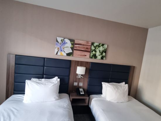 伯明翰機場希爾頓花園酒店優惠