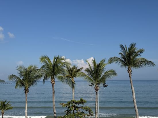 芭東南灘歡樂鴻居飯店優惠
