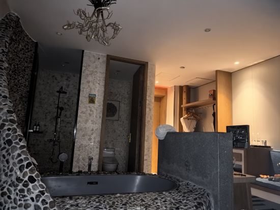 皇馬假日醉海南大酒店（海口濱海大道秀英店）優惠