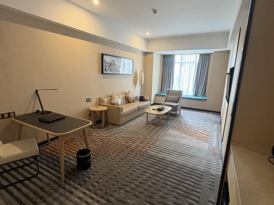 開平伊士高酒店優惠