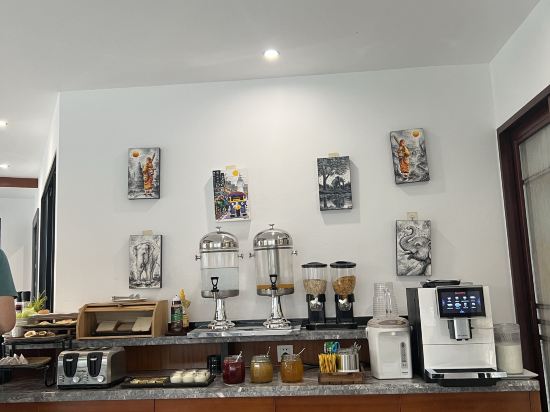 塔佩雙子飯店優惠