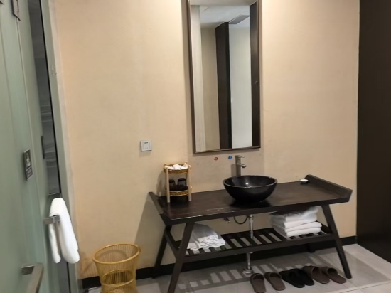 中山圈子藝術飯店（興中廣場孫文步行街店）優惠